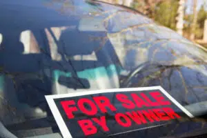 How to sell your car like a pro - car with for sale sign
